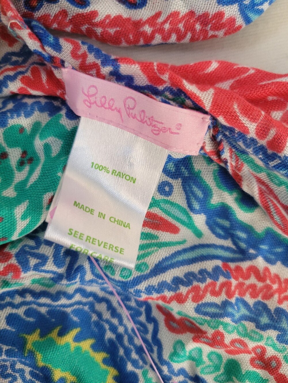 Lilly Pulitzer Riley Infinity Loop Scarf Let Minnow - Picture 5 of 5